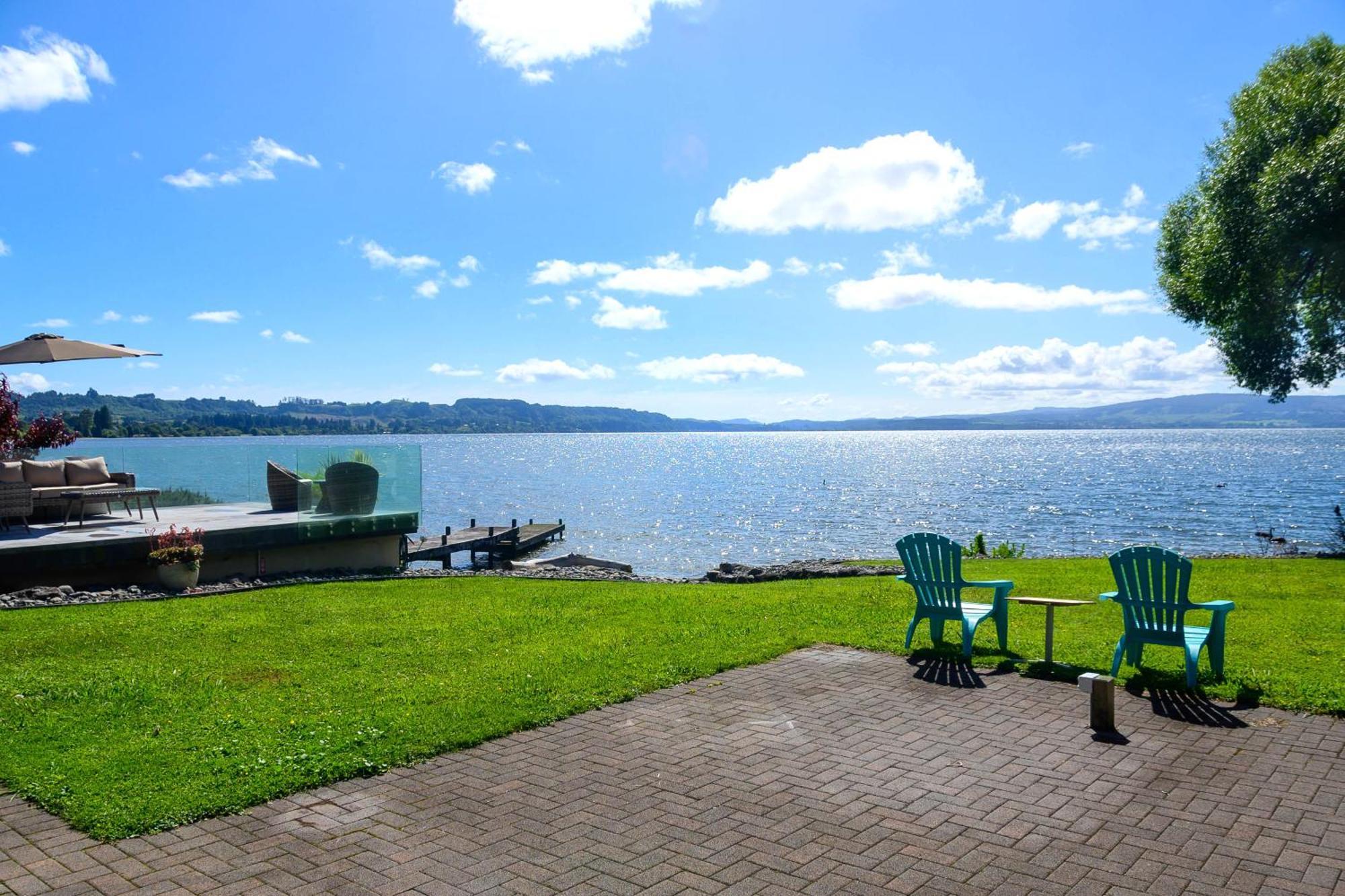 Tranquility Lakefront โรโตรัว ภายนอก รูปภาพ