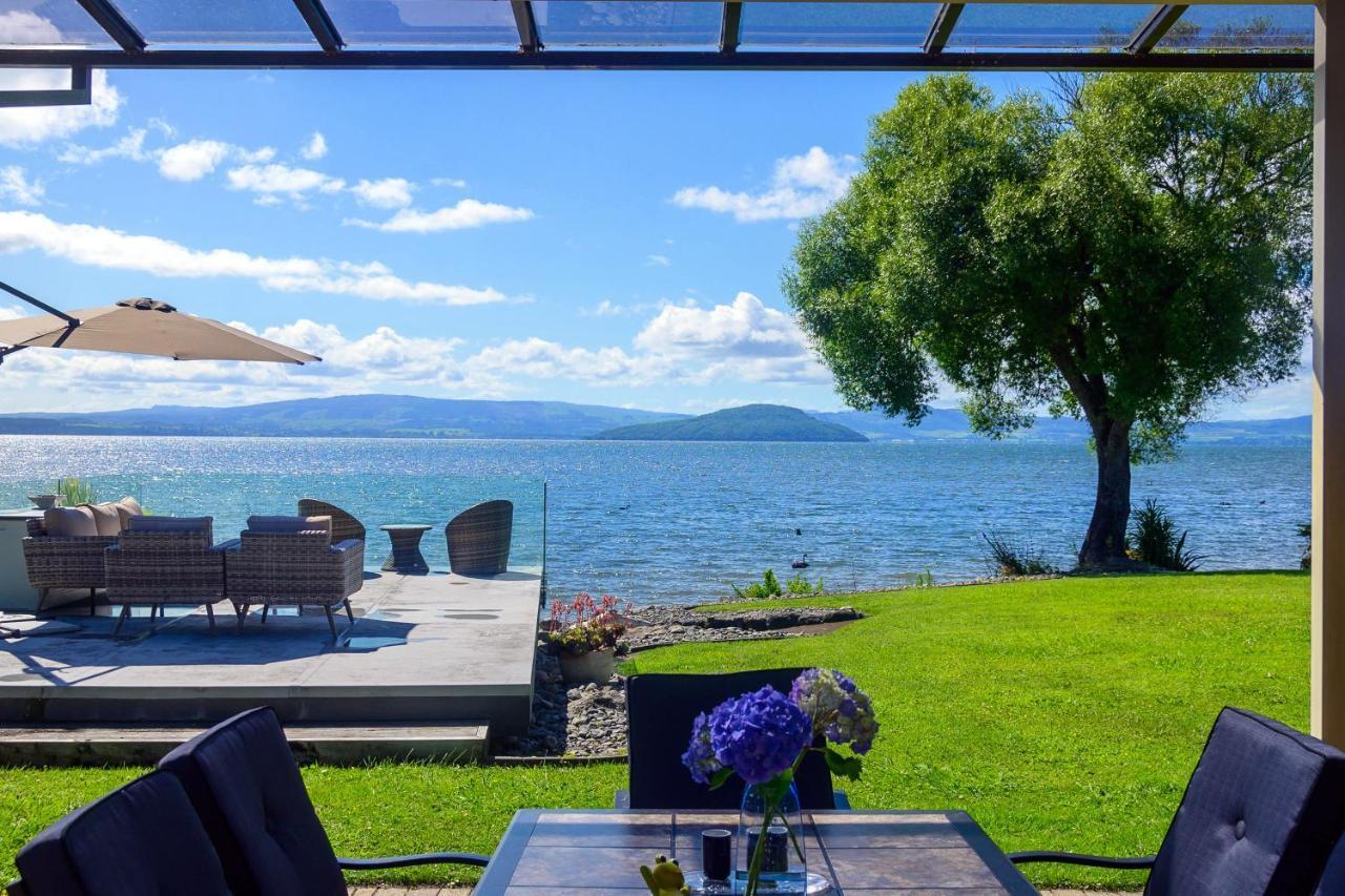 Tranquility Lakefront โรโตรัว ภายนอก รูปภาพ